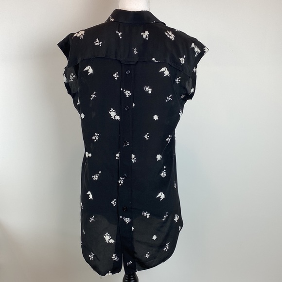 Golden Goose 100%silk sleeveless blouse in size S - Picture 4 of 10